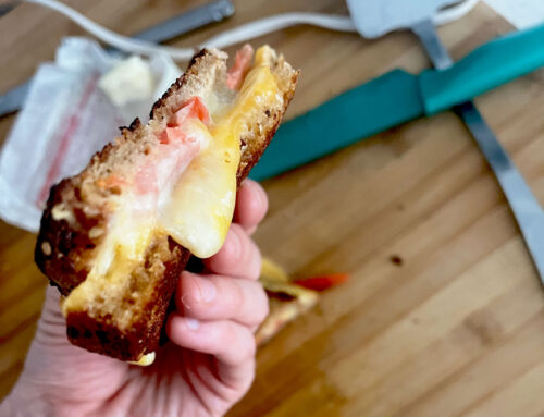 Grilled Cheese Sandwich – Perfectly Gooey